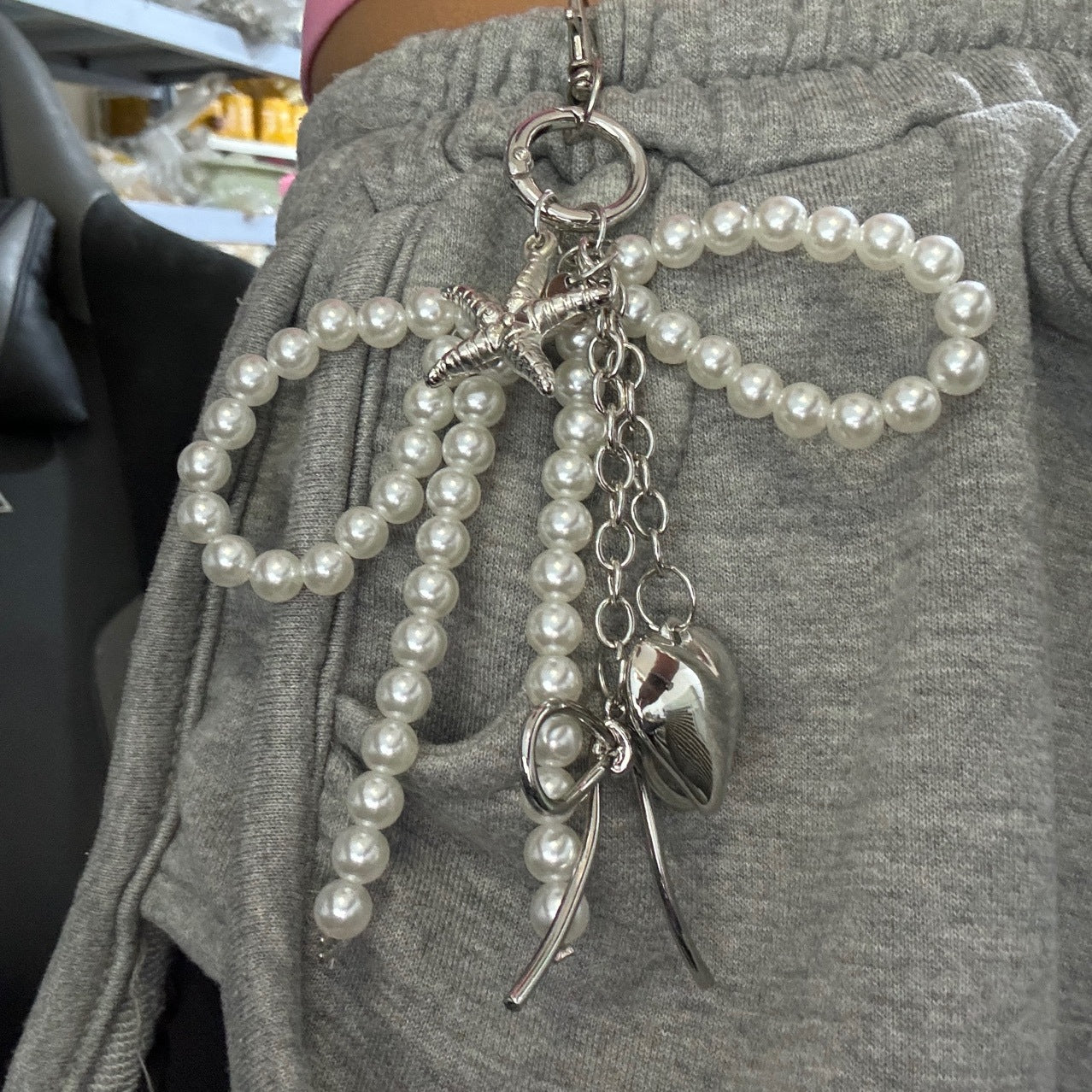 Korean Chic New Sweet Pearl Bow Silver Love Pendant Car Keychain Pendant